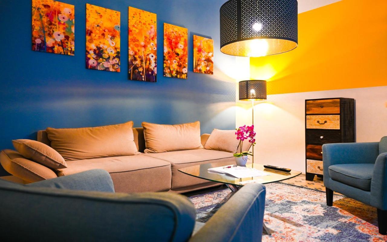 Backpacker Apartment City Center Wenen Buitenkant foto