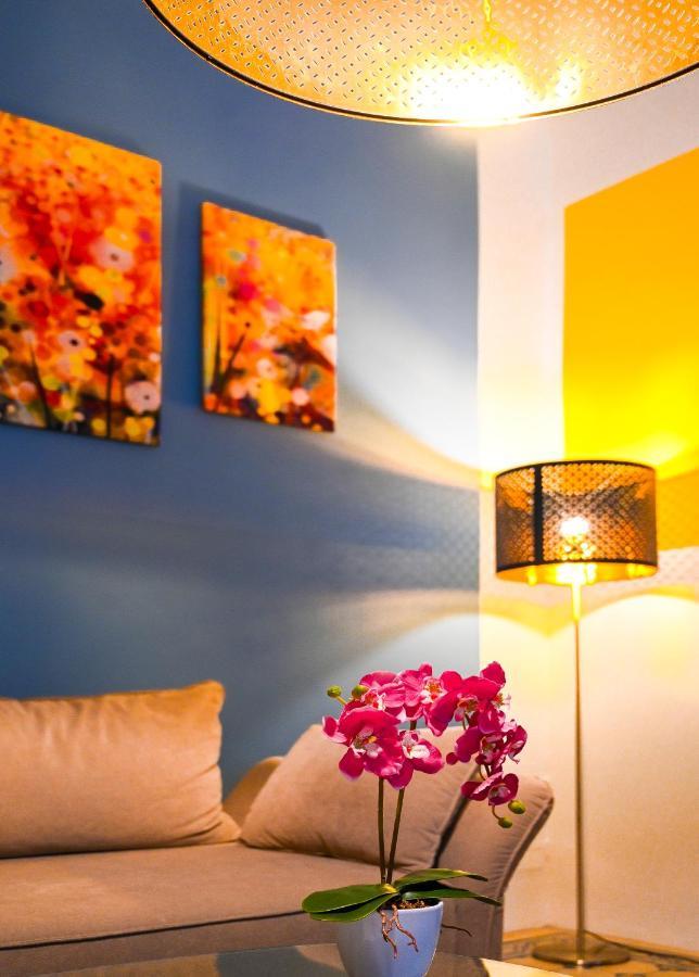 Backpacker Apartment City Center Wenen Buitenkant foto